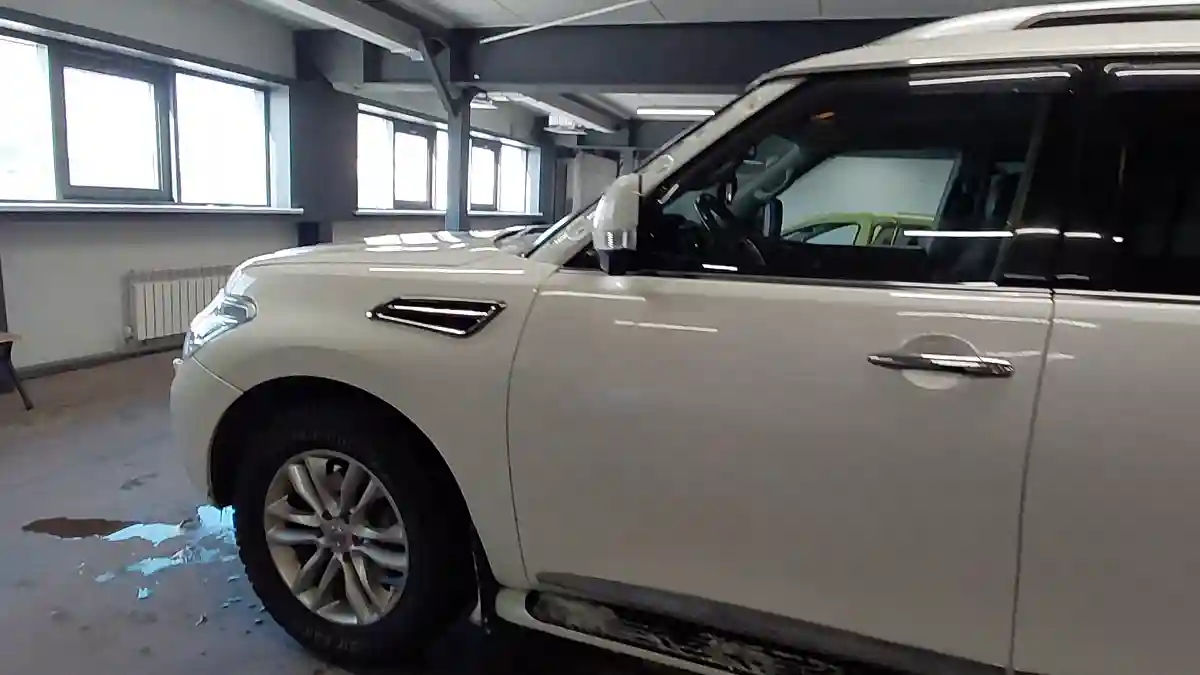 Nissan Patrol 2013 года за 13 500 000 тг. в Астана