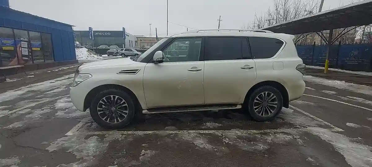 Nissan Patrol 2013 года за 12 500 000 тг. в Алматы