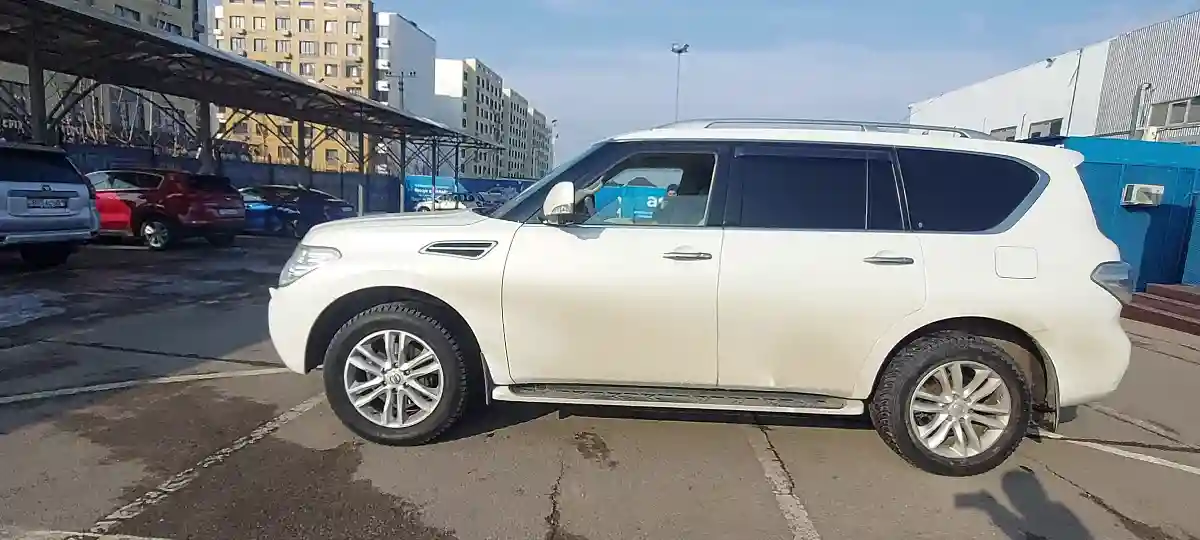 Nissan Patrol 2013 года за 13 000 000 тг. в Алматы