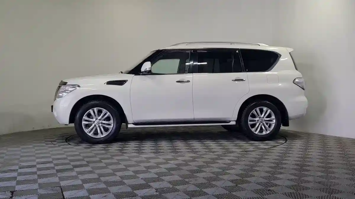 Nissan Patrol 2013 года за 13 510 000 тг. в Алматы