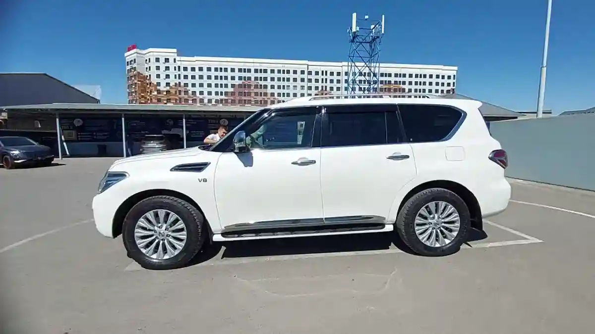 Nissan Patrol 2014 года за 18 000 000 тг. в Шымкент