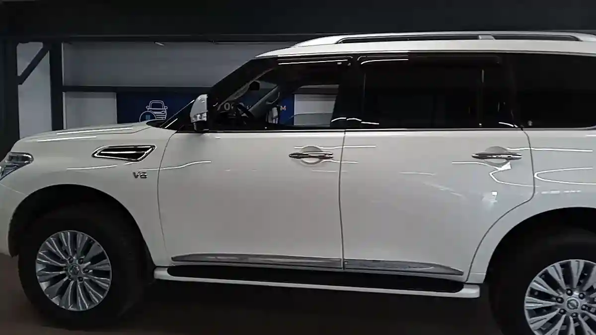 Nissan Patrol 2014 года за 14 500 000 тг. в Астана