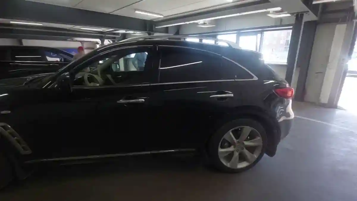 Infiniti FX 2010 года за 10 500 000 тг. в Астана