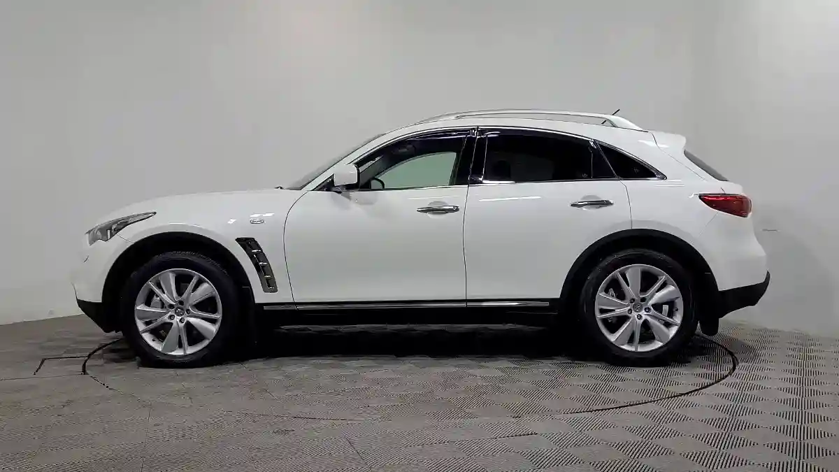 Infiniti QX70 2014 года за 11 150 000 тг. в Алматы