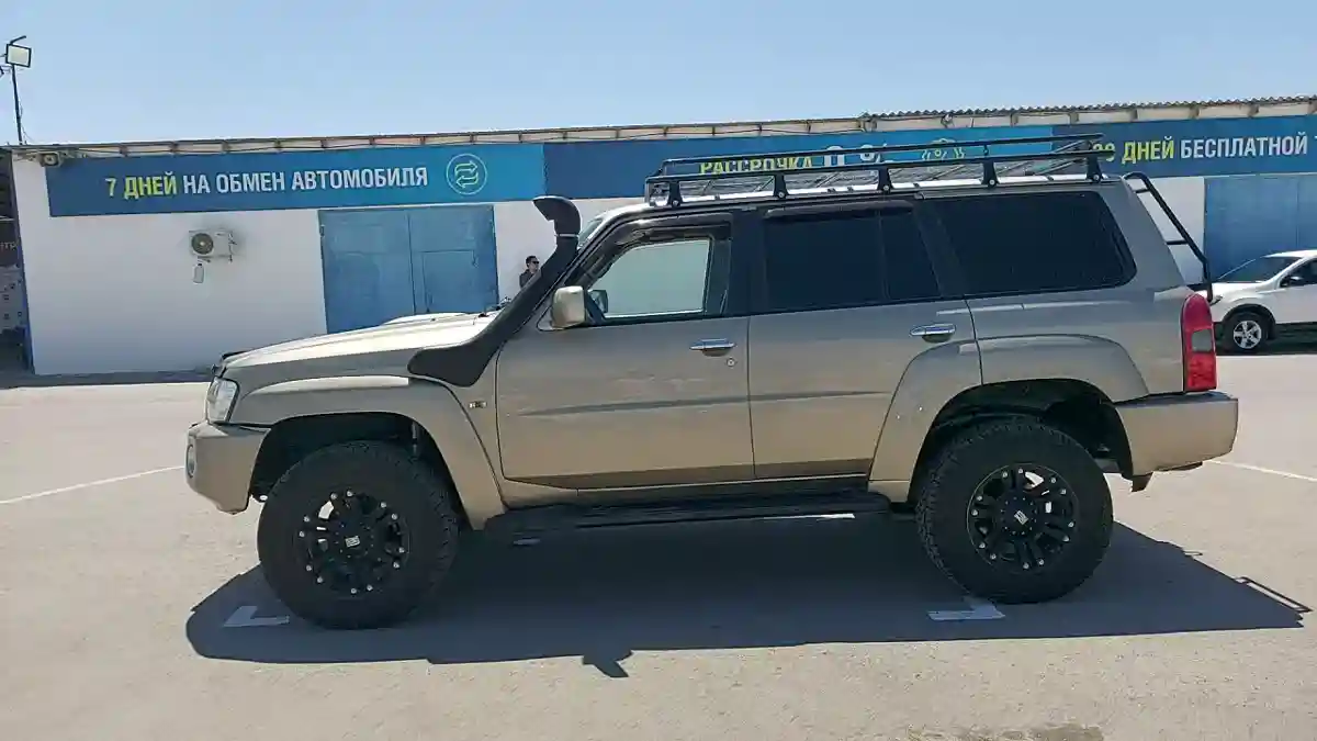 Nissan Patrol 2004 года за 7 600 000 тг. в Актау