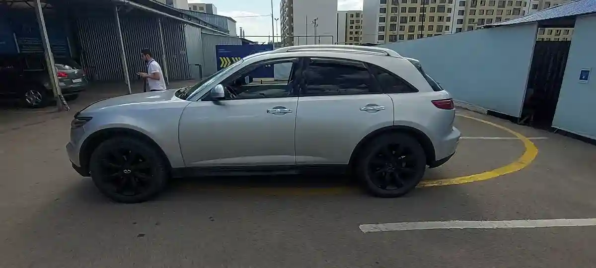 Infiniti FX 2006 года за 6 500 000 тг. в Алматы