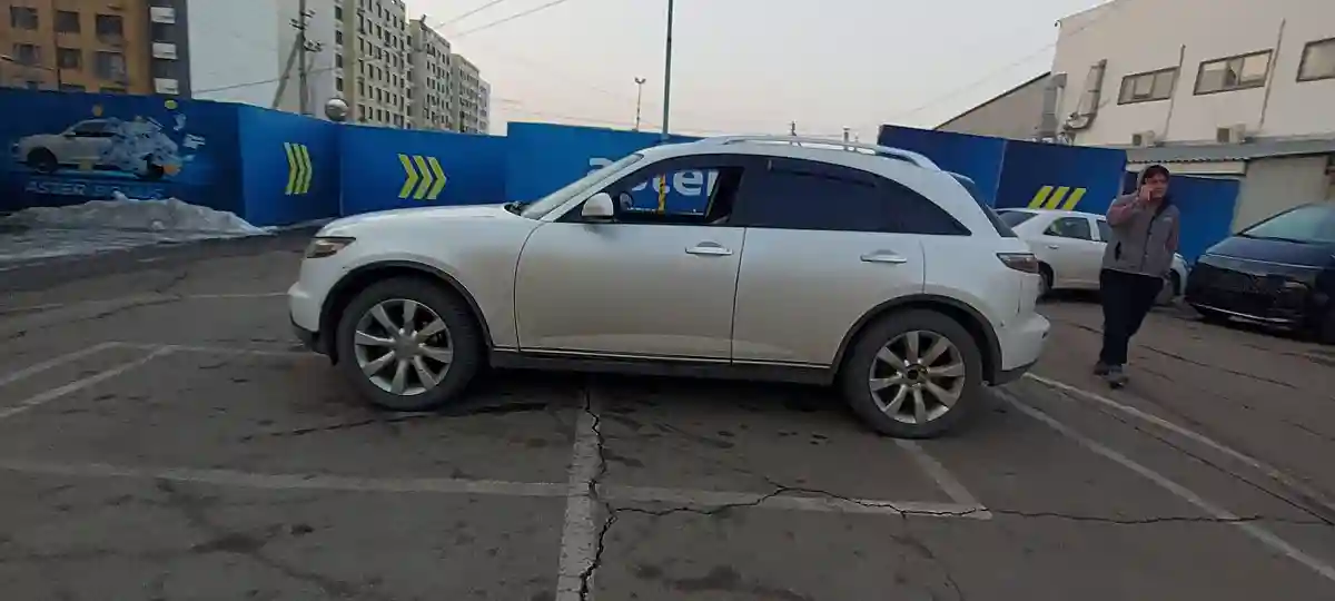 Infiniti FX 2006 года за 4 500 000 тг. в Алматы