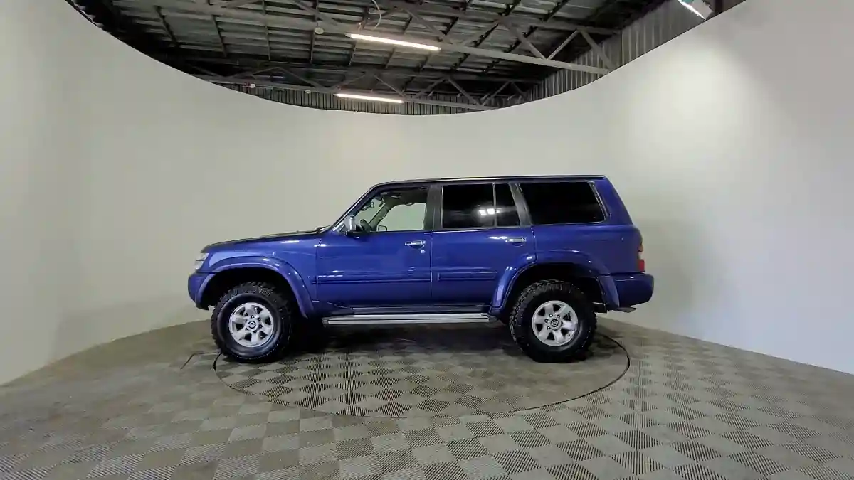 Nissan Patrol 1998 года за 3 250 000 тг. в Алматы