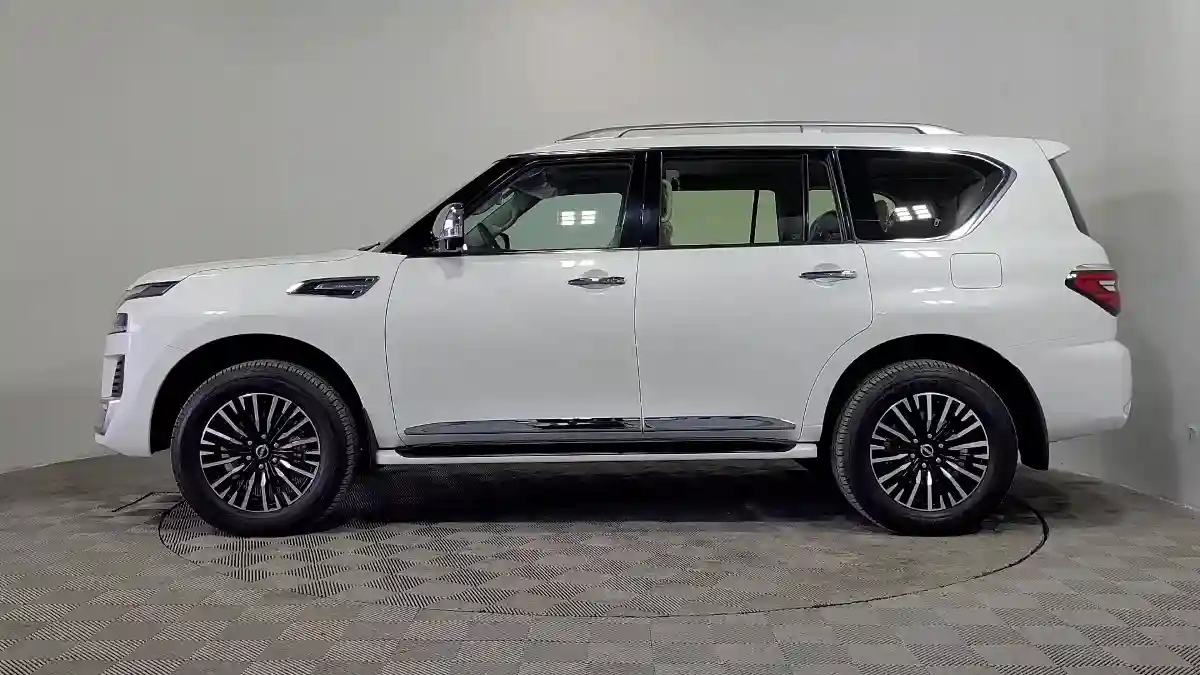Nissan Patrol 2022 года за 35 600 000 тг. в Алматы