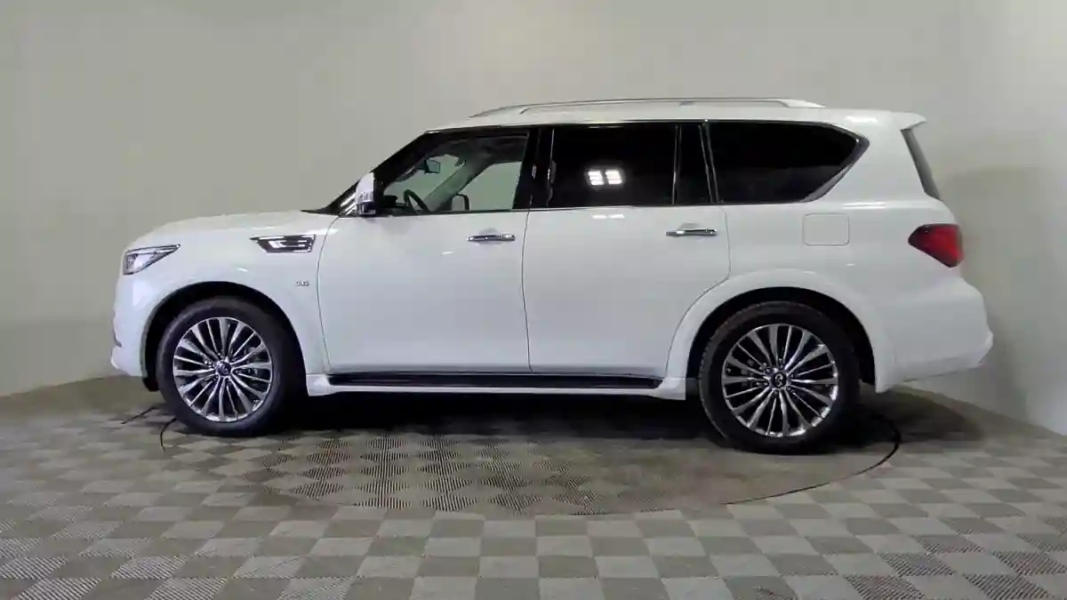 Infiniti QX80 2020 года за 22 990 000 тг. в Алматы