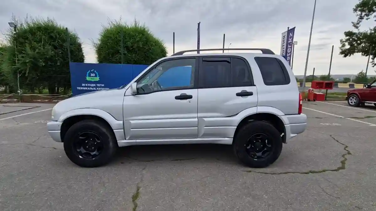 Suzuki Grand Vitara 2001 года за 2 790 000 тг. в Талдыкорган