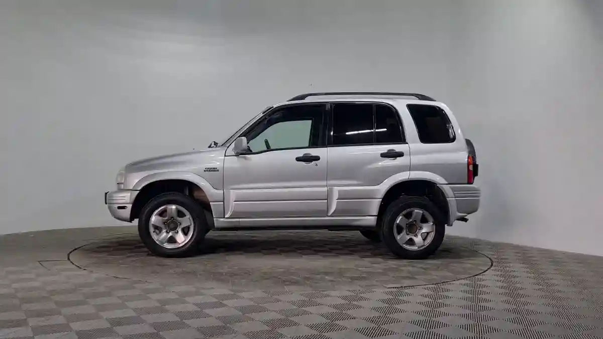 Suzuki Grand Vitara 2000 года за 1 990 000 тг. в Алматы
