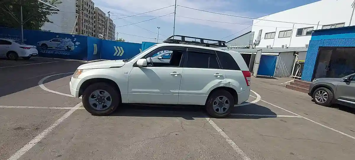 Suzuki Grand Vitara 2006 года за 5 000 000 тг. в Алматы