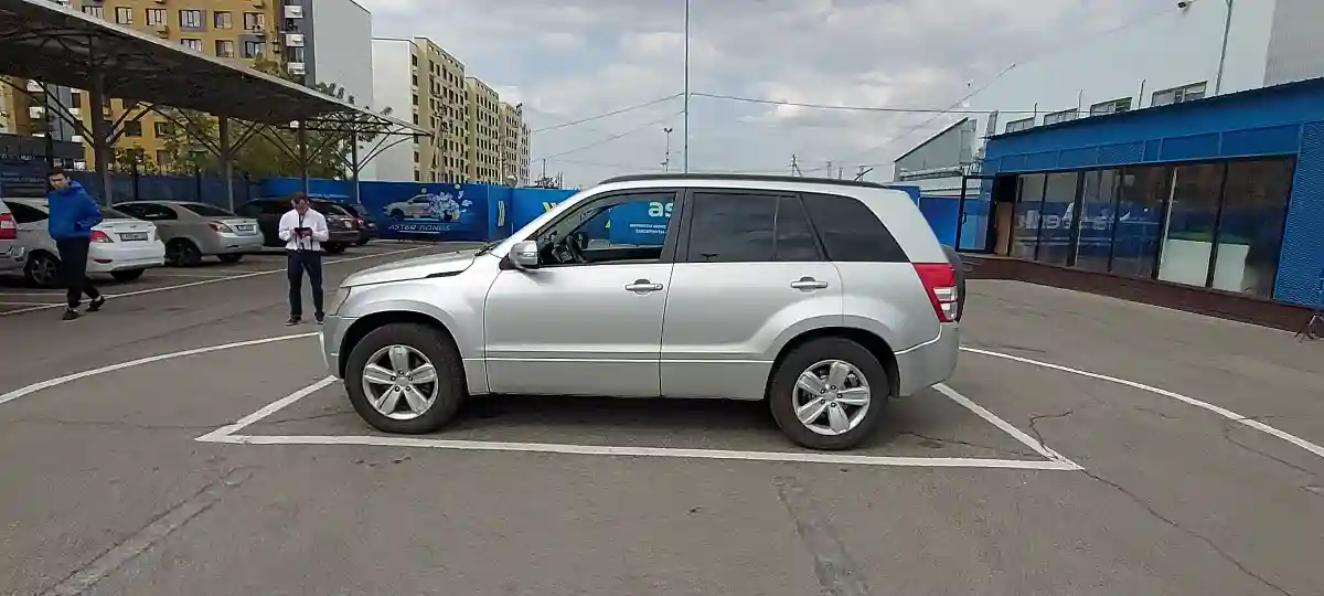 Suzuki Grand Vitara 2011 года за 6 000 000 тг. в Алматы