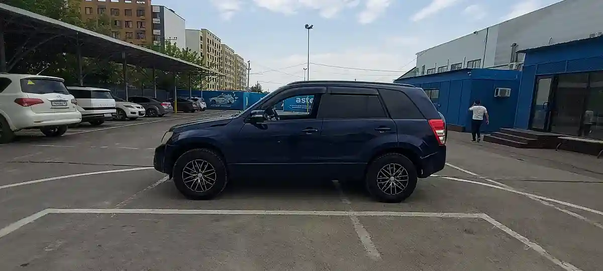 Suzuki Grand Vitara 2014 года за 5 700 000 тг. в Алматы