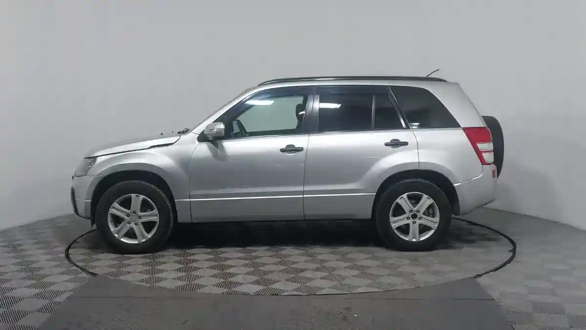 Suzuki Grand Vitara 2011 года за 4 990 000 тг. в Астана
