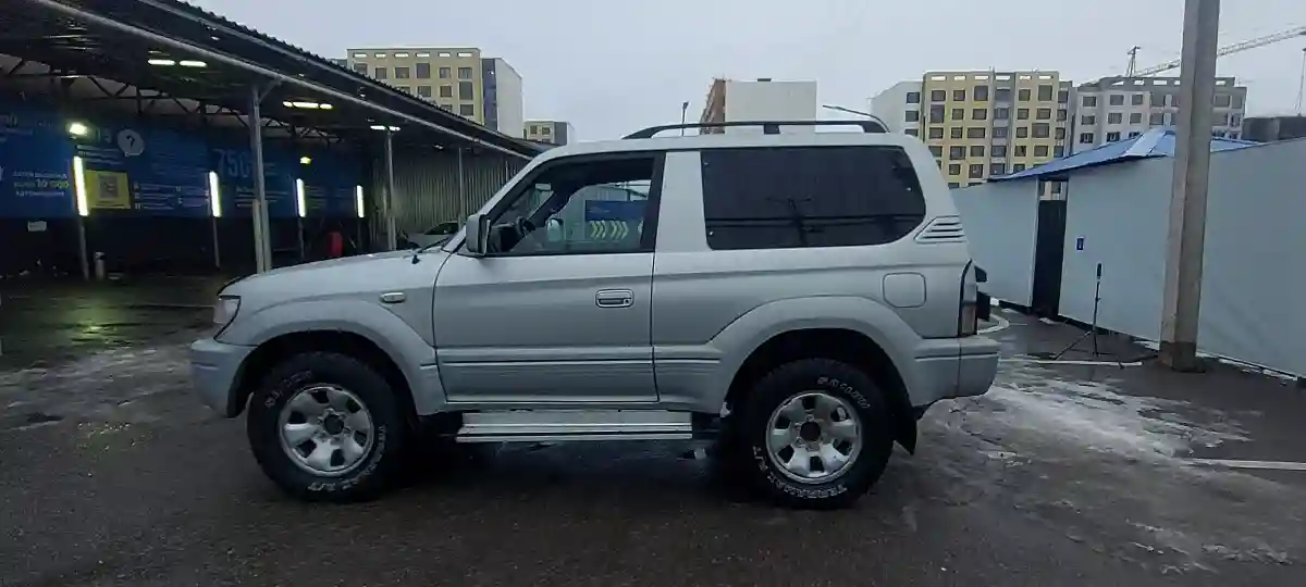 Toyota Land Cruiser Prado 2000 года за 5 500 000 тг. в Алматы