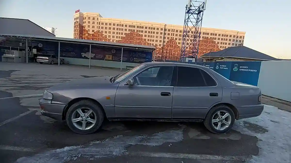 Toyota Camry 1992 года за 2 000 000 тг. в Шымкент