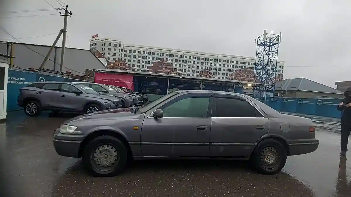 Toyota Camry 1999 года за 3 000 000 тг. в Шымкент