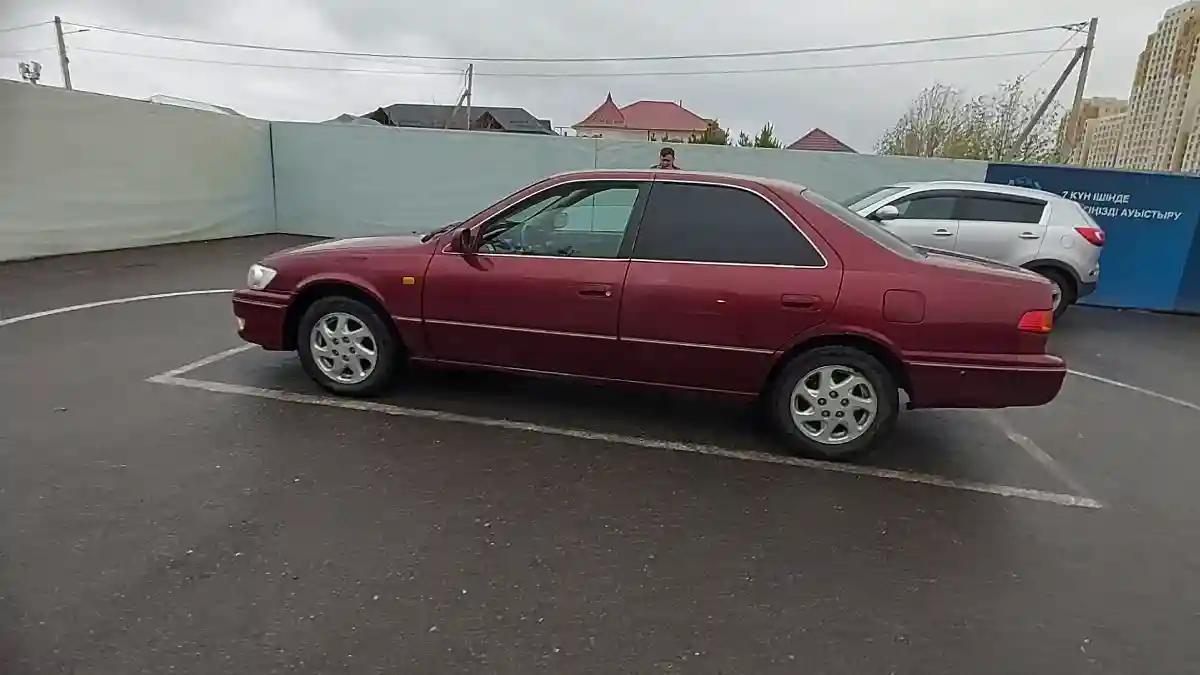 Toyota Camry 2000 года за 4 000 000 тг. в Шымкент