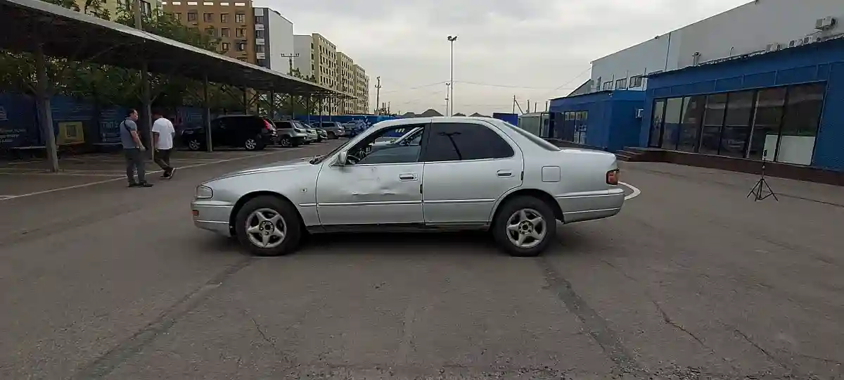 Toyota Camry 1992 года за 1 800 000 тг. в Алматы