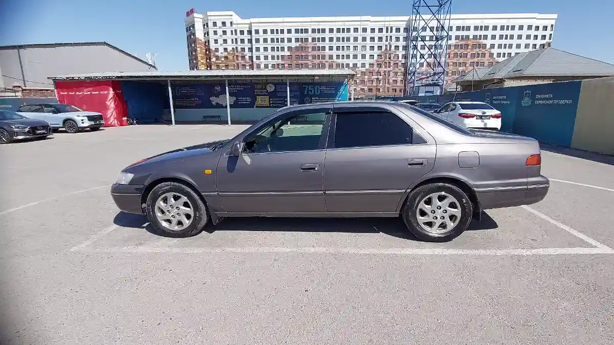 Toyota Camry 1996 года за 4 000 000 тг. в Шымкент