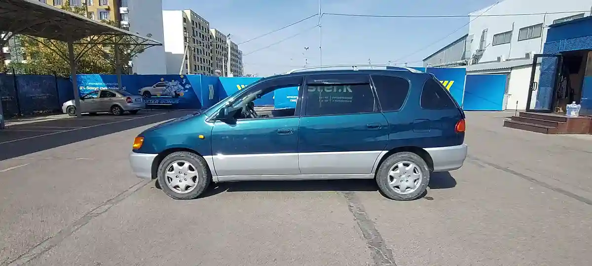 Toyota Picnic 1998 года за 3 000 000 тг. в Алматы