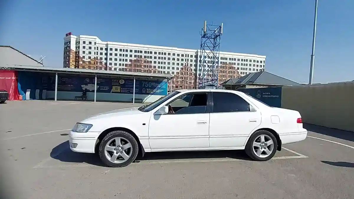 Toyota Camry 2001 года за 4 500 000 тг. в Шымкент