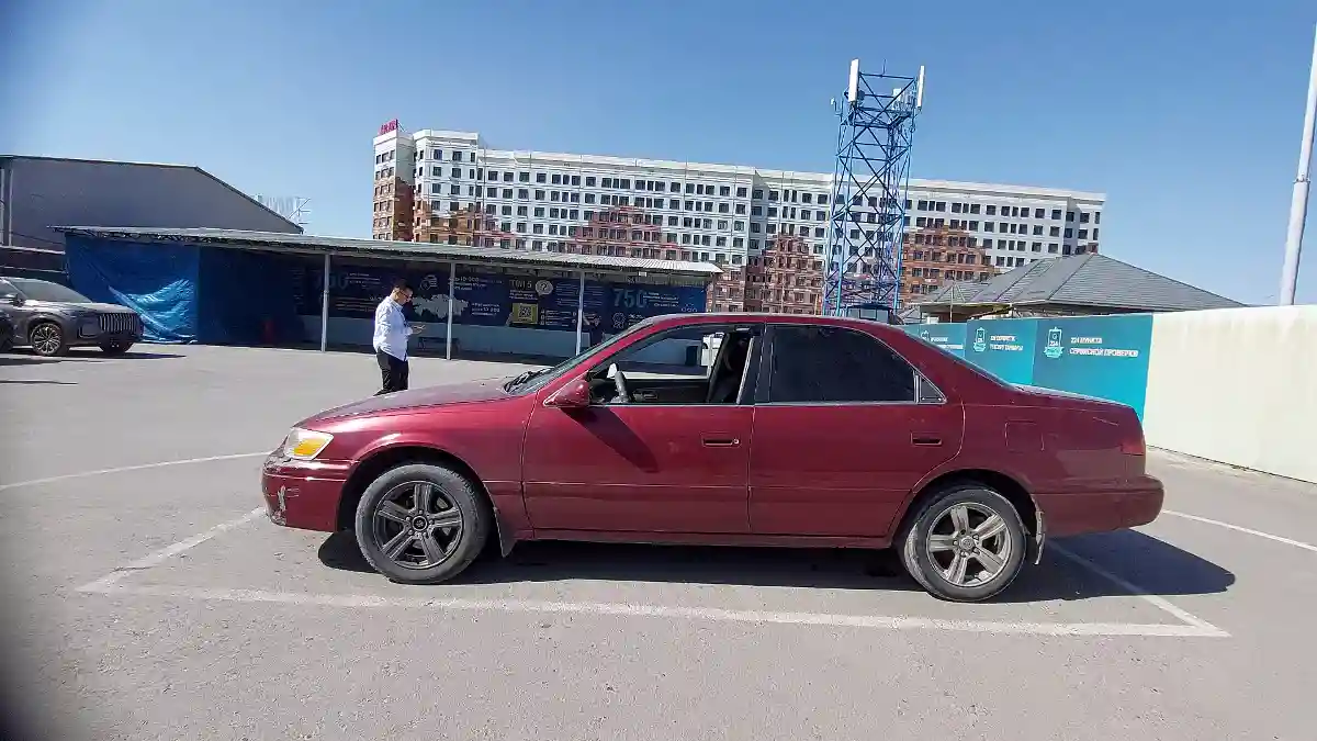 Toyota Camry 2000 года за 4 500 000 тг. в Шымкент