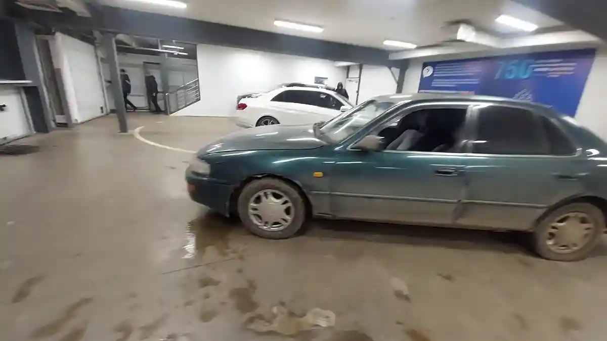 Toyota Camry 1993 года за 1 400 000 тг. в Астана
