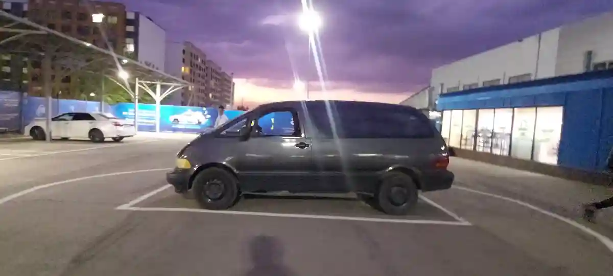 Toyota Previa 1995 года за 3 500 000 тг. в Алматы