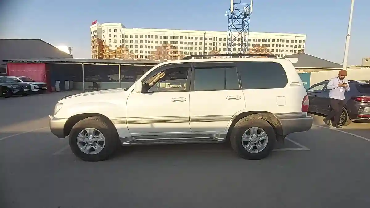 Toyota Land Cruiser 2000 года за 8 300 000 тг. в Шымкент