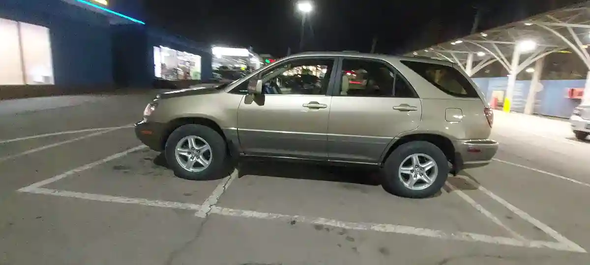 Lexus RX 1999 года за 5 000 000 тг. в Алматы
