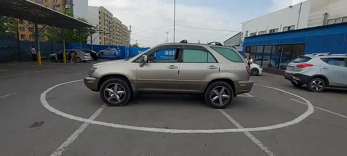 Lexus RX 1998 года за 4 635 000 тг. в Алматы