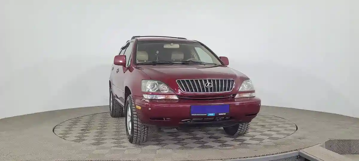 Lexus RX 2000 года за 3 950 000 тг. в Караганда
