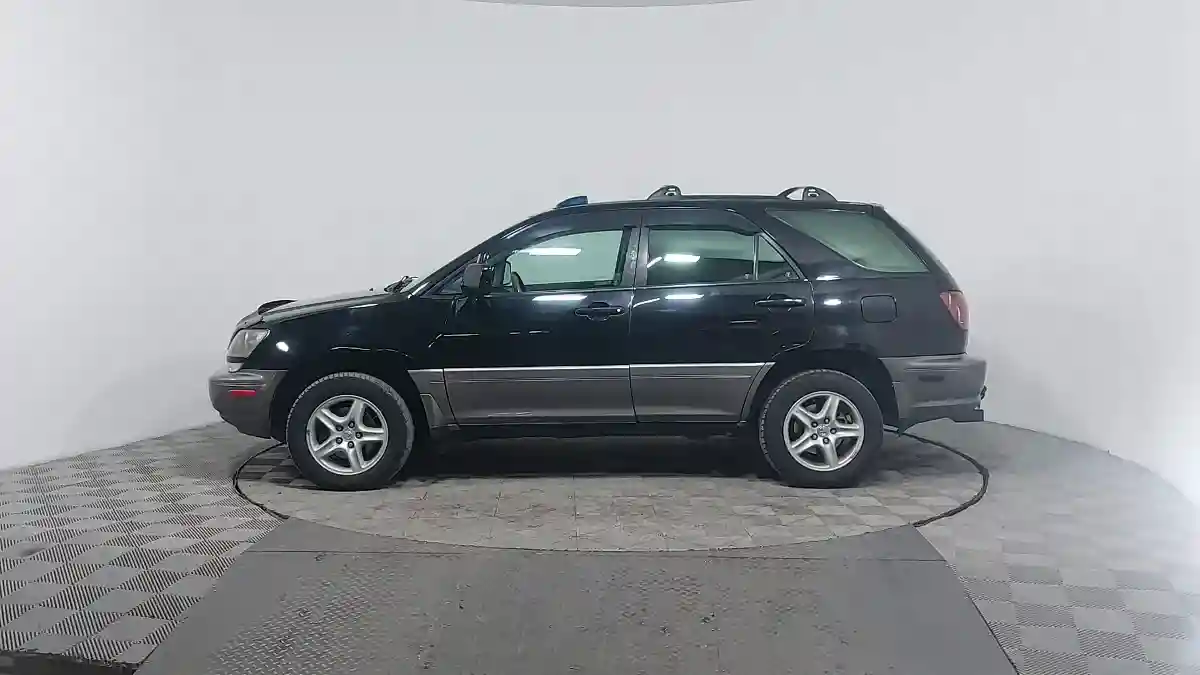 Lexus RX 1999 года за 3 990 000 тг. в Астана