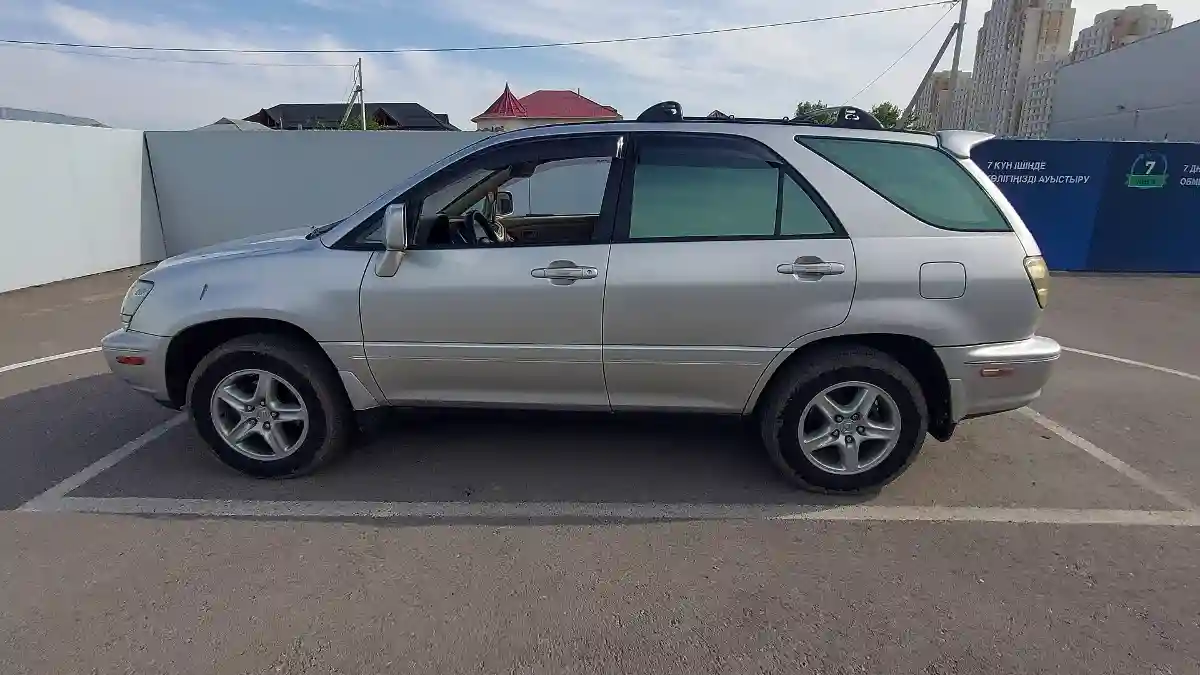 Lexus RX 1999 года за 4 000 000 тг. в Шымкент