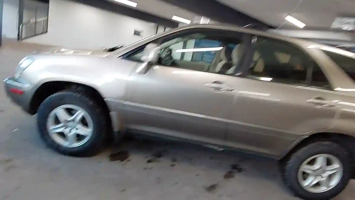 Lexus RX 1999 года за 5 500 000 тг. в Астана