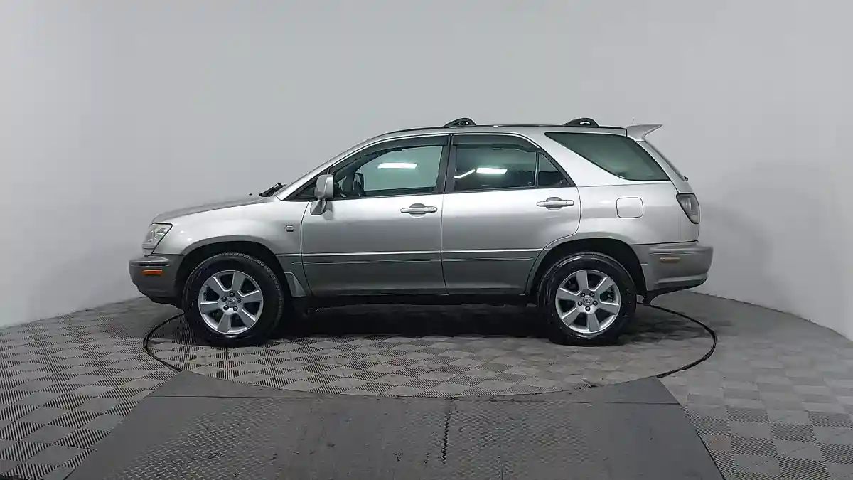 Lexus RX 2000 года за 4 790 000 тг. в Астана
