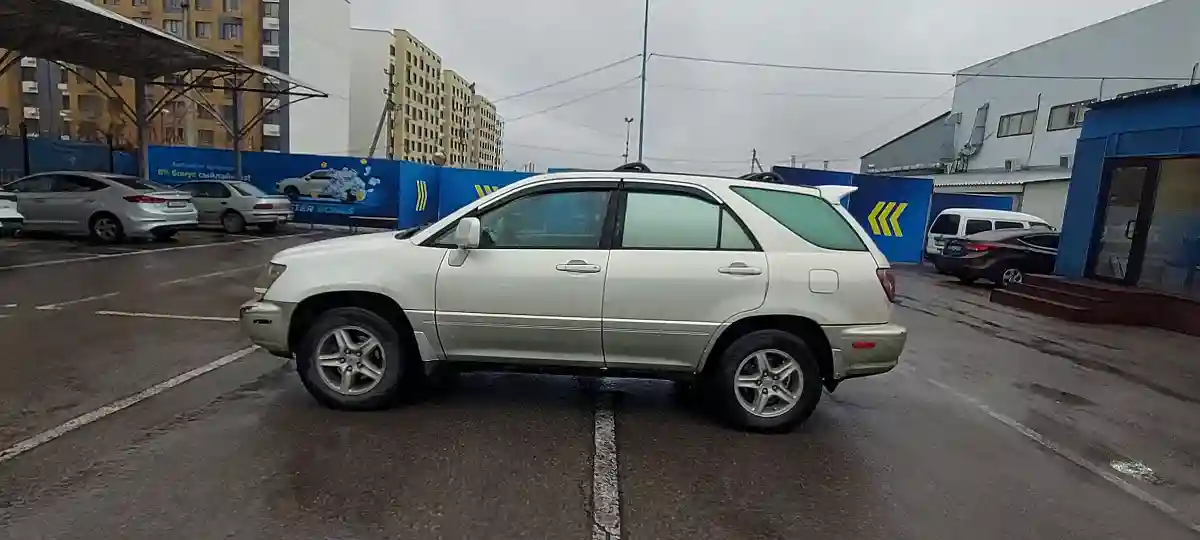 Lexus RX 1999 года за 3 500 000 тг. в Алматы