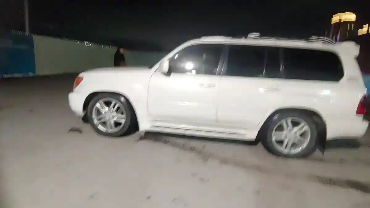 Lexus LX 1999 года за 8 000 000 тг. в Шымкент