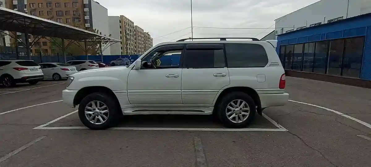 Lexus LX 2000 года за 6 500 000 тг. в Алматы