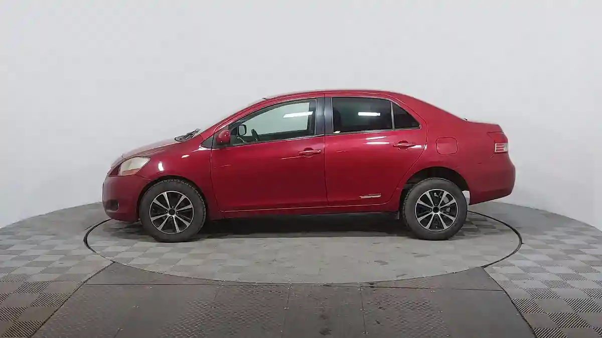 Toyota Yaris 2010 года за 4 200 000 тг. в Астана