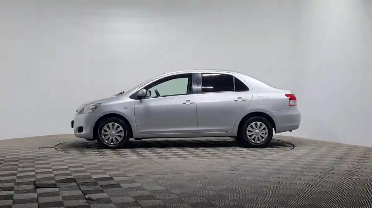 Toyota Yaris 2008 года за 3 890 000 тг. в Алматы