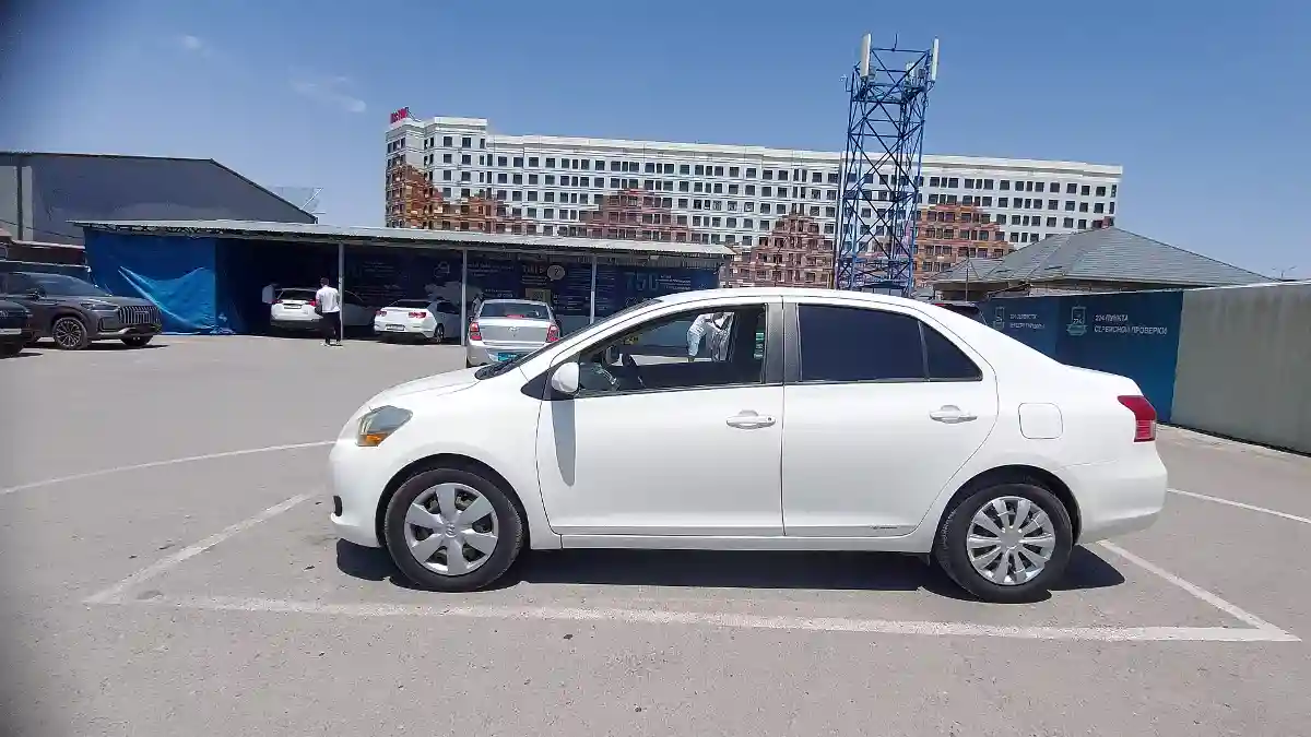 Toyota Yaris 2008 года за 4 500 000 тг. в Шымкент