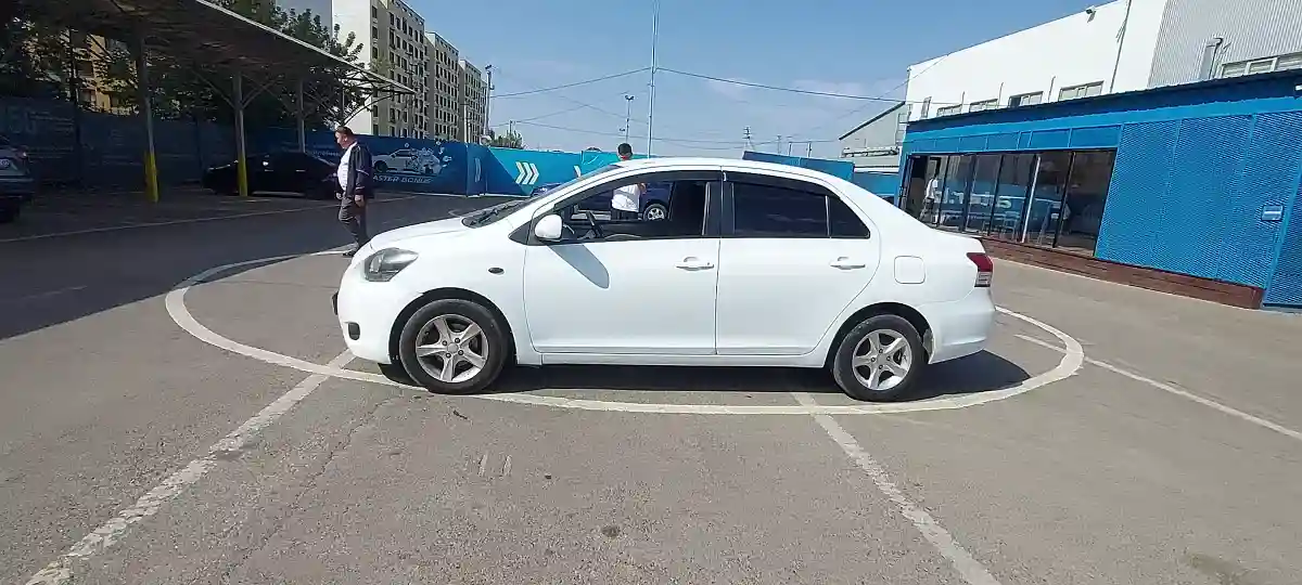 Toyota Yaris 2007 года за 3 000 000 тг. в Алматы