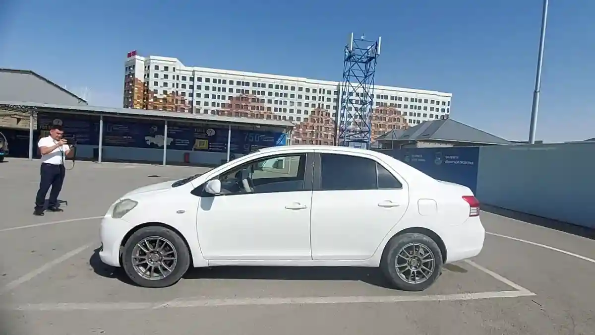 Toyota Yaris 2008 года за 4 000 000 тг. в Шымкент