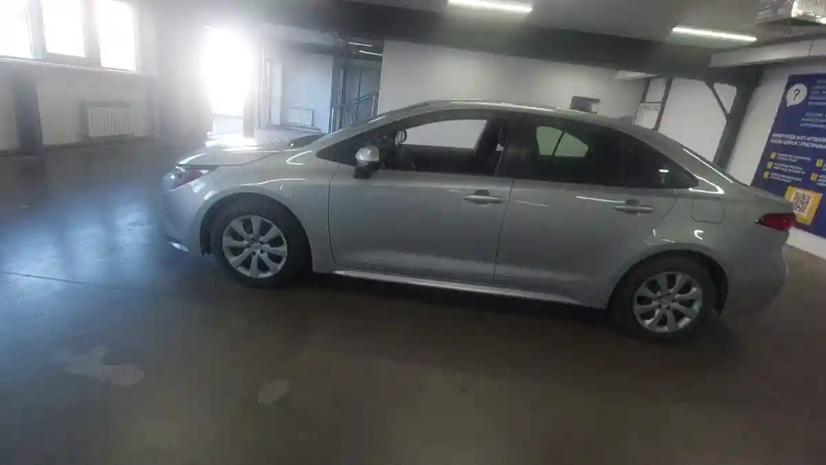 Toyota Corolla 2021 года за 10 000 000 тг. в Астана