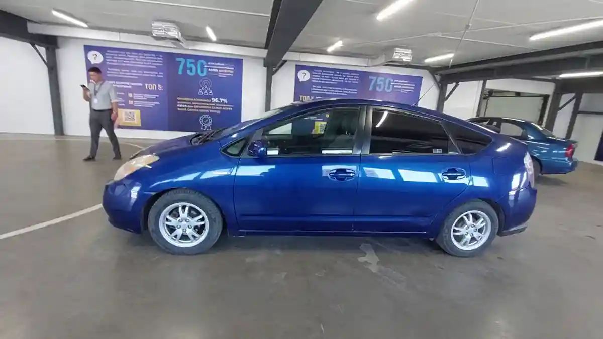 Toyota Prius 2008 года за 4 500 000 тг. в Астана