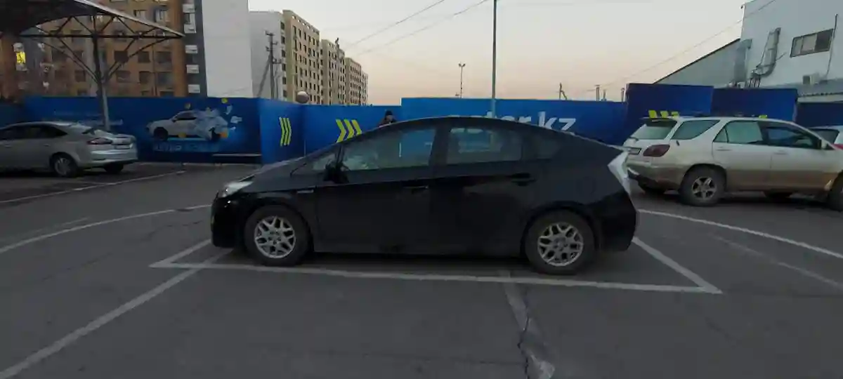 Toyota Prius 2010 года за 5 200 000 тг. в Алматы